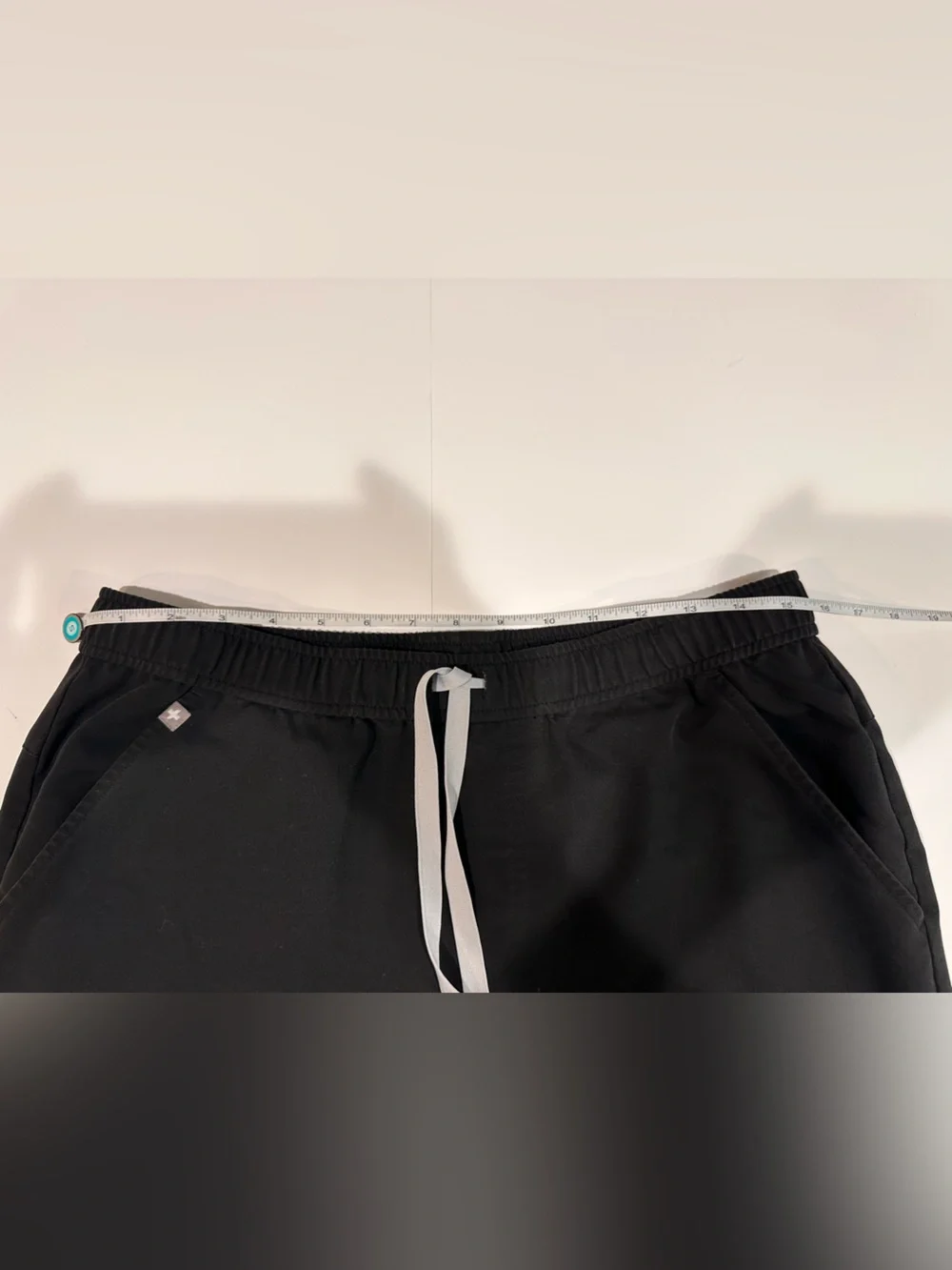 FIGS Tansen Jogger Scrub Pants Black L